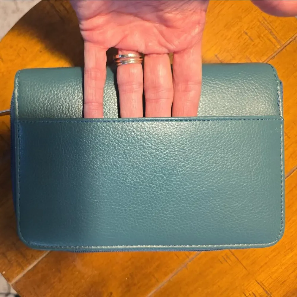Mundi Mundex Daily Planner Organizer with Card Slots leather like teal accordion